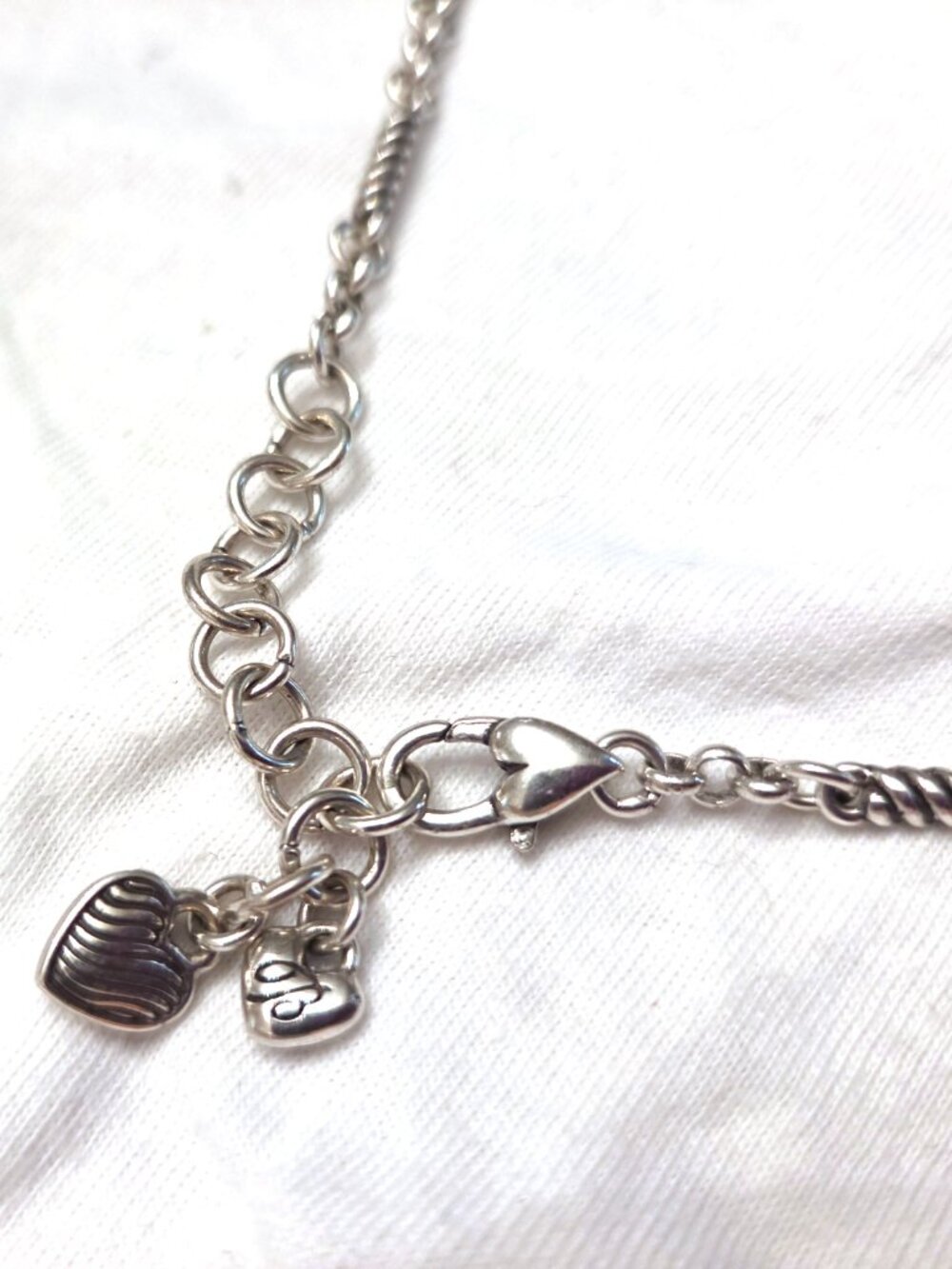 Brighton Newport Green Faceted Crystal Heart Reversible Necklace -LIKE NEW - Picture 5 of 9